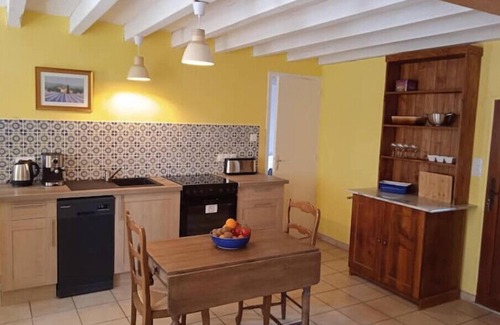 Sille-le-Guillaume Casa | Charming 2 bed historic house