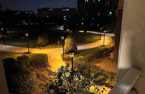 Al-Khalifa Apartamento | Charming 2-bedroom apartment with AC, WiFi in enchanting Cairo Governorate