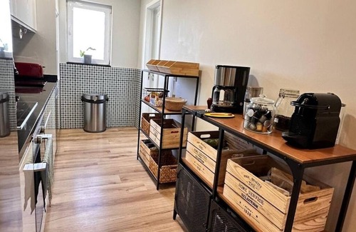 Mafamude Apartamento | Charming 2-bedroom apartment with WiFi, AC in peaceful Vila Nova de Gaia
