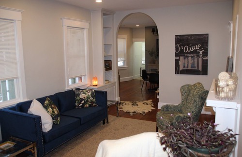 Lawrenceville Casa | Charming 2 bedroom '20's house in Lawrence village