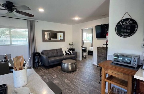 Kit Carson Apartamento | Charming 2 bed 1 bath Private Studio