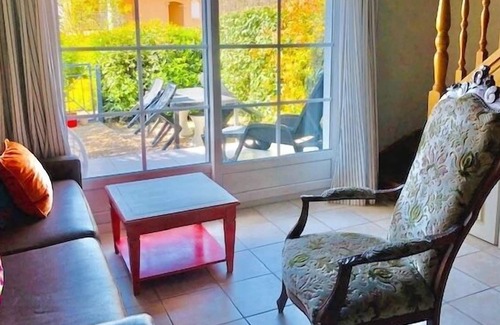 Callian Cabaña | Charming 2-Bed Cottage in Callian, France