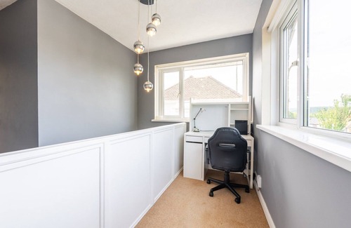 Radyr and Morganstown Casa | Charming 2-Bed Detached Home in Radyr