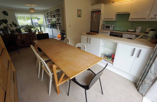 East Finchley Casa | Charming 2-Bed House near Hampstead Heath + Garden