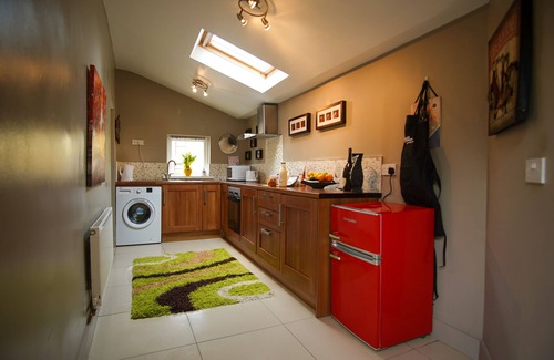 Kealkill Cabaña | Charming 2-Bed House in West Cork Cupid's Cottage