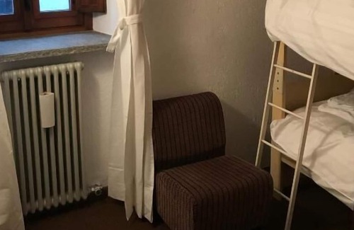 Pallusieux Apartamento | Encantador apartamento de 2 dormitorios en una antigua granja con jardín
