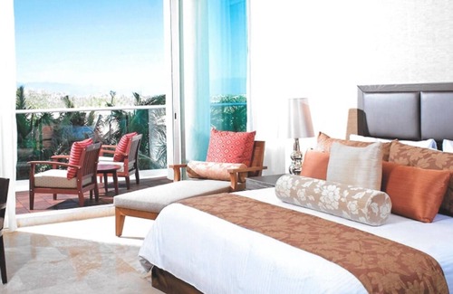 Gonzalo Guerrero Complejo | Charming 2-bedroom resort with AC, fitness room at Vidanta Cancun