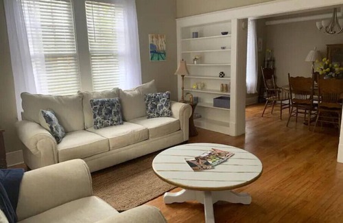 Vicksburg Apartamento | Charming 2 bed-room apartment in heart of town