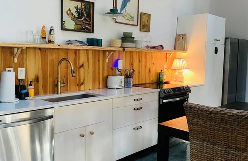 Amelia City Casa | Charming 2-bedroom house with WiFi, AC in marvelous Fernandina Beach