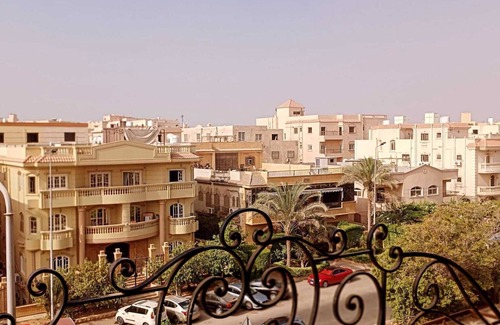 As-Sajil Apartamento | Charming 2-bedroom apartment in delightful New Cairo with WiFi, AC