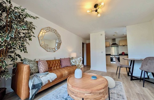 South Norwood Apartamento | Charming 2-Bedroom Flat in London