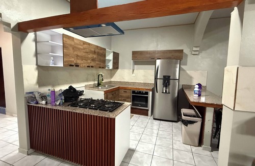 Nueva Concepcion Casa | Charming 2-bedroom house with AC, WiFi in enjoyable Cantón Quitasol