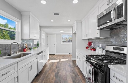 San Bernardino Casa | Charming 2-bedroom house in peaceful San Bernardino with AC