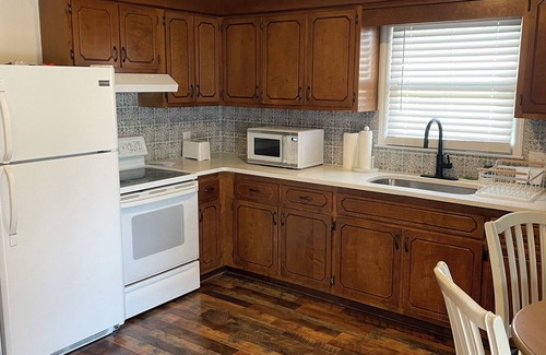 Surfside Beach Cabaña | Charming 2-bedroom cottage near downtown Surfside Beach. Quick walk to the beach