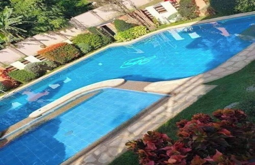 Tagaytay Villa | Charming 2-bedroom Villa in lovely Tagaytay City with Pool