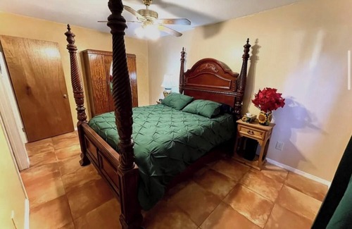 Brackettville Casa | Charming 2-bedroom house in Brackettville with AC, WiFi