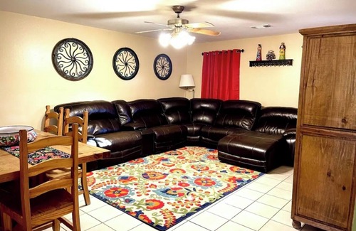 Brackettville Casa | Charming 2-bedroom house in Brackettville with AC, WiFi