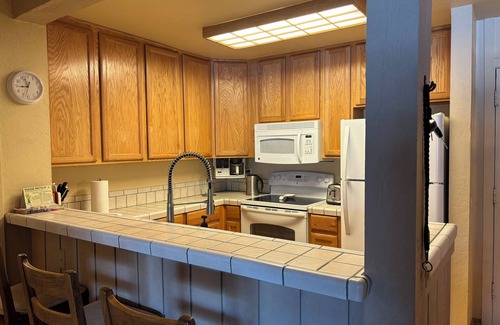 Mammoth Lakes Condominio | Charming 2-bedroom condo in delightful Mammoth Lakes with fitness room, WiFi
