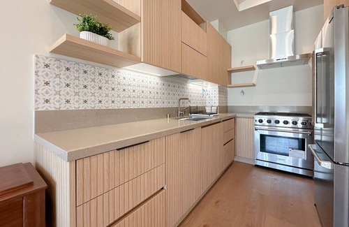 South Redondo Casa | Charming 2-bedroom house in Redondo Beach with AC