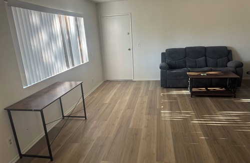 Upper East Apartamento | Charming 2-bedroom apartment with WiFi, AC in fantastic Santa Barbara