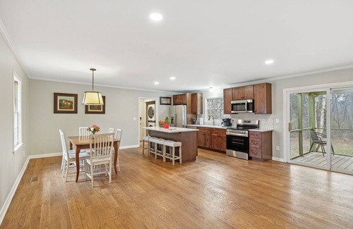 Franklin Casa | Charming 2-bedroom 2 bath house in Leiper's Fork