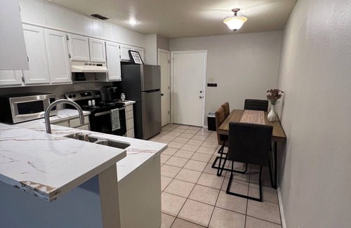 Tyler Casa | Charming 2-bedroom 2 bath duplex in the heart of Tyler!