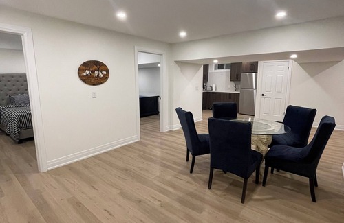 Cambridge Apartamento | Charming 2-Bedroom Apartment with Kitchen, Office and Laundry