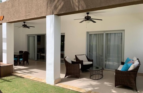 Punta Cana Apartamento | Charming 2-bedroom apartment with WiFi, AC in lovely Punta Cana
