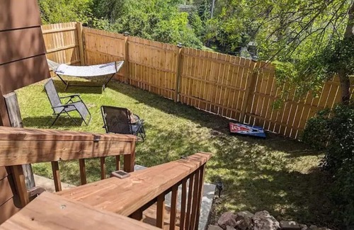 Rapid City Apartamento | Charming 2-bedroom apartment with WiFi, AC in fabulous Rapid City