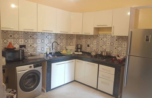 Hivernage Apartamento | Charming 2-bedroom apartment in fabulous Marrakech with AC