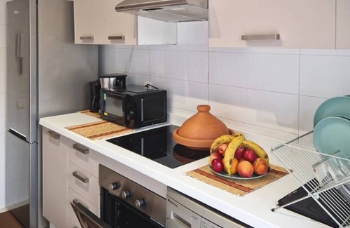 Semlalia Apartamento | Charming 2-bedroom apartment in enchanting Marrakesh with WiFi, AC, Balcony