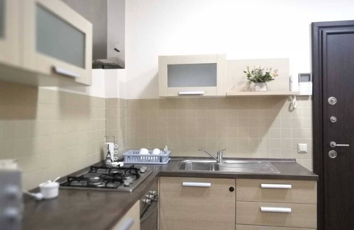 mtatsminda Apartamento | Charming 2-bedroom apartment with a balcony in T'bilisi