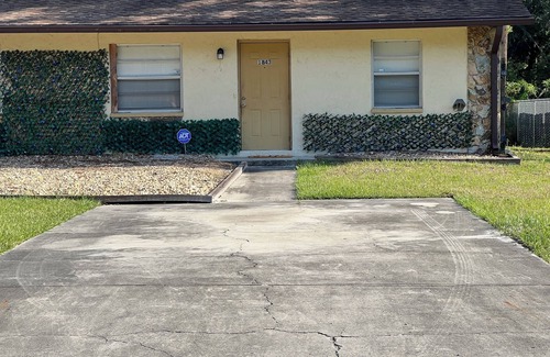 Lakeland Apartamento | Charming 2-bedroom apartment with WiFi, AC in terrific Lakeland