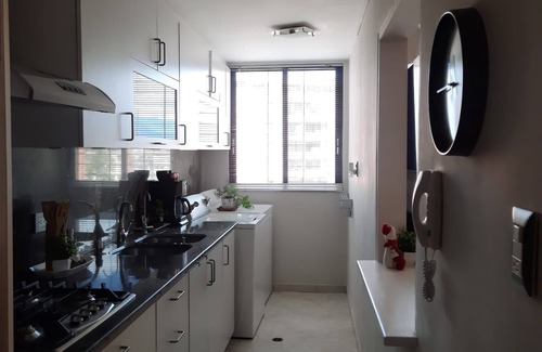 Baruta Apartamento | Charming 2-bedroom apartment in cool Caracas with AC, WiFi