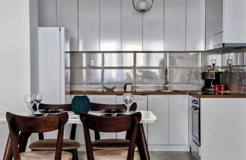 Skopje Region Apartamento | Charming 2-bedroom apartment in beautiful Skopje with AC, WiFi