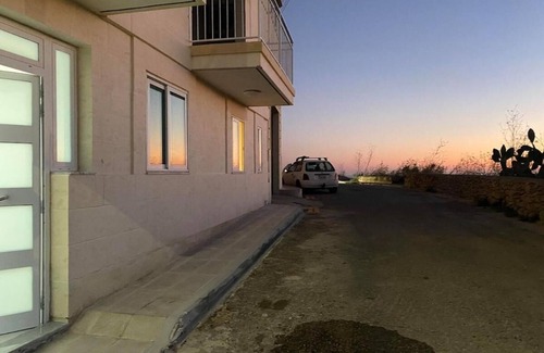 Kercem Apartamento | Charming 2-bedroom apartment with Valley Views in Kerċem