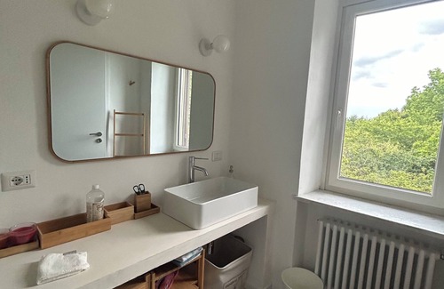 Montiglio Monferrato Cama Y Desayuno | Charming 2-bedroom bed & breakfast in Monferrato with WiFi