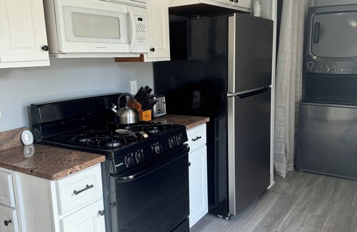 Ocean City Cabaña | Charming 2-bedroom cottage in the heart of West Ocean City