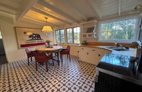 Santa Ynez Cabaña | Charming 2-bedroom cottage on private vineyard estate in Santa Ynez