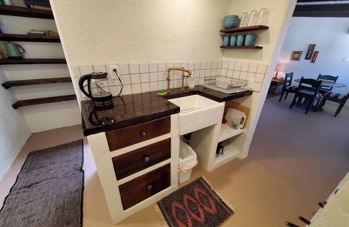 Tucson Cabina | Charming 2 Bedroom Casita on Historic Tucson Ranch Scenic Views & Rustic Appeal