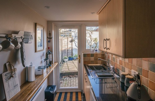 New Forest District Casa | Encantadora casa de campo de 2 dormitorios en Lymington, muy cerca de la ciudad, puerto deportivo y paseos por el mar