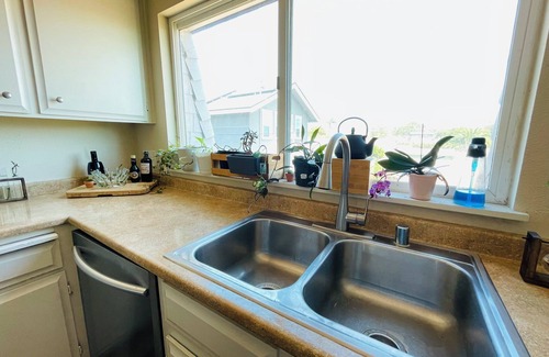 Kensington Condominio | Charming 2-bedroom condo in lovely San Diego