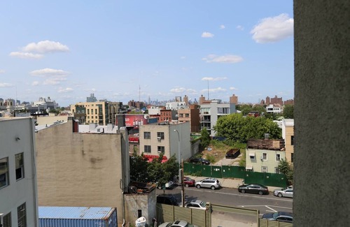 Crown Heights Condominio | Charming 2+ bedroom condo with AC, WiFi in wonderful Brooklyn