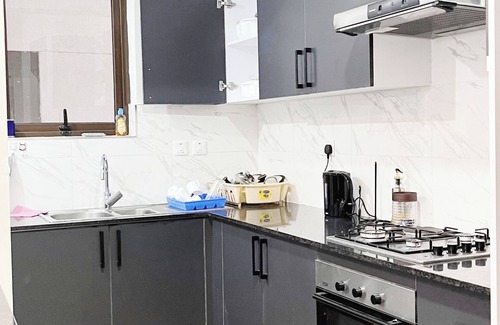 Nairobi Condominio | Charming 2-bedroom condo in enchanting Nairobi with fitness room & swimming pool