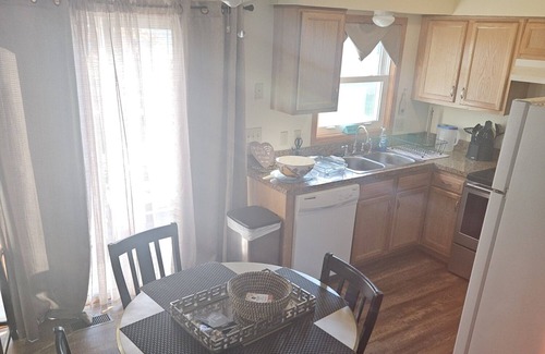 Canton Condominio | Charming 2-bedroom condo with WiFi, AC in delightful Canton