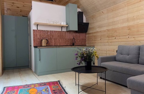 Ganisi Cabaña | Charming 2-bedroom cottage in beautiful near Gudauri with WiFi