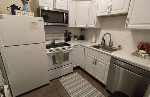 Boerne Casa | Charming 2-bedroom country guest house in beautiful Boerne with many amenities