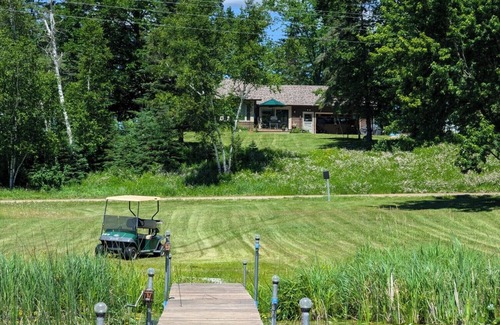 Hackensack Casa | Charming 2-bedroom house on pristine Baby Lake with WiFi in beautiful Hackensack