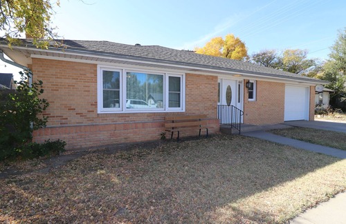 Scott City Casa | Charming, 2-bedroom house in Scott City in a great location!