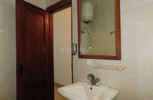 Lajpat Nagar Casa | Charming 2-bedroom house with WiFi and AC in lajpat nagar, New Delhi